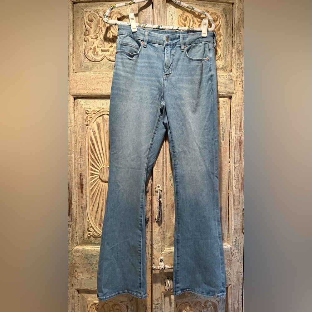 NWT AE Curvy High-Waisted Skinny Kick Jean  /12/
